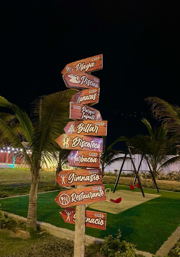 Hostal Tropicoco Hotel Playas Exterior photo